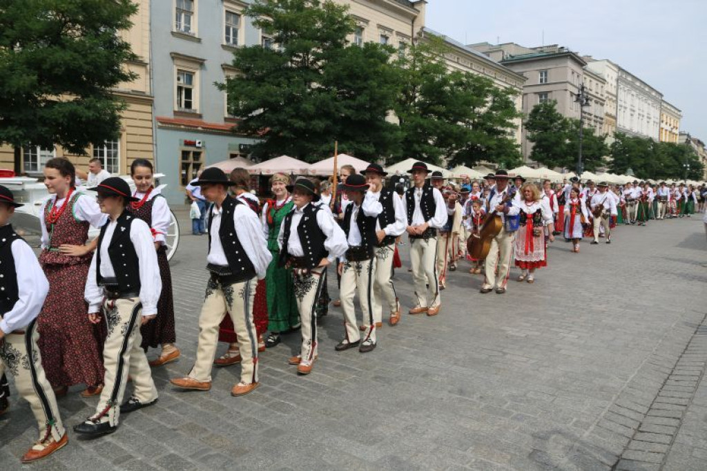 Powiat nowotarski na krakowskim rynku