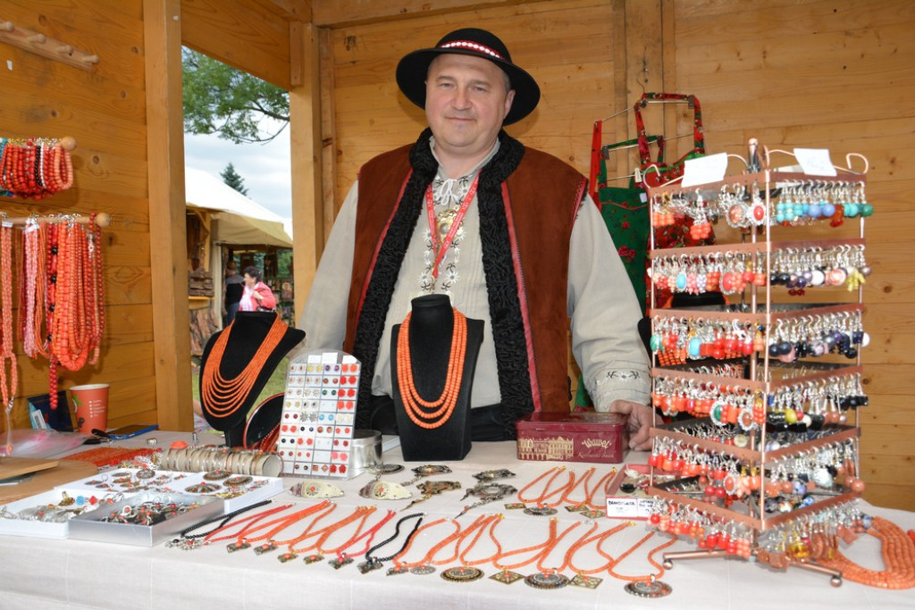 Hafty, szmaciaki i ptaszki