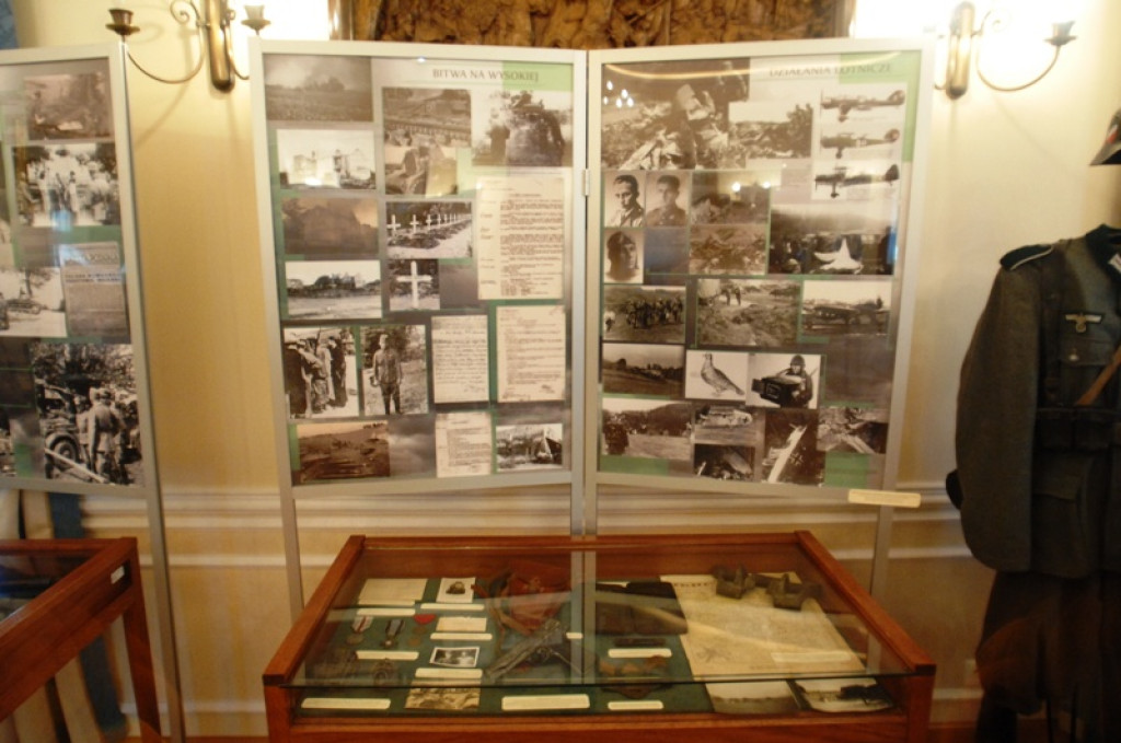 Historyczna wystawa w nowotarskim ratuszu