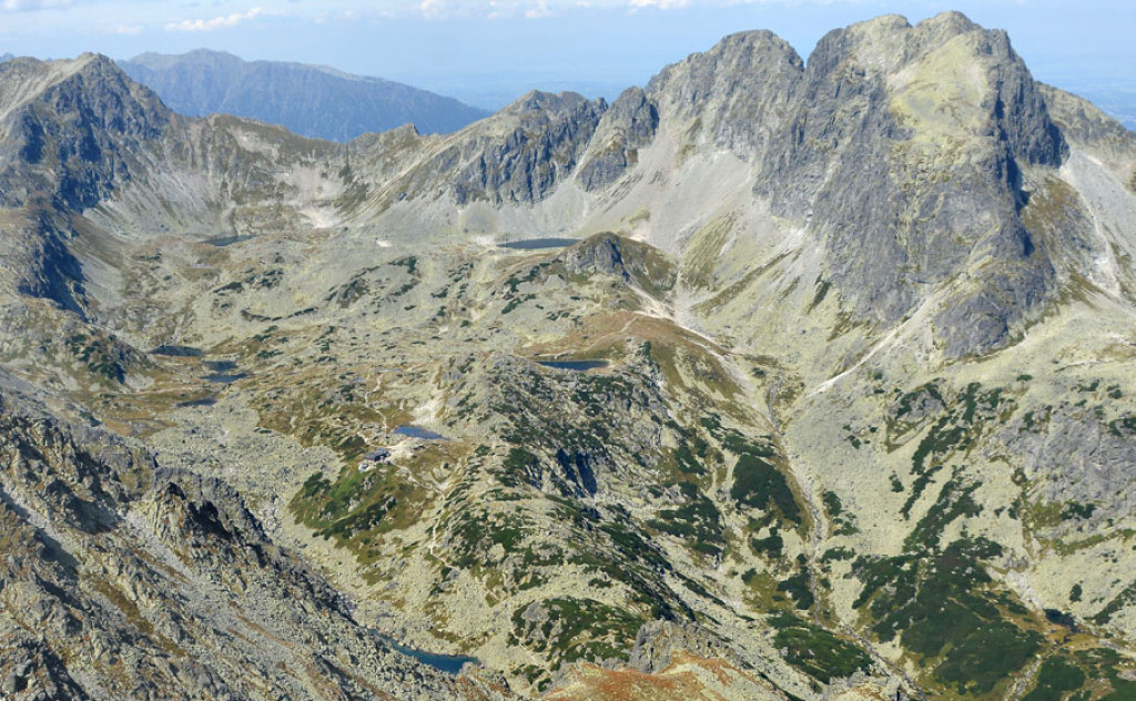 Sławkowski Szczyt (2452 m n.p.m.)