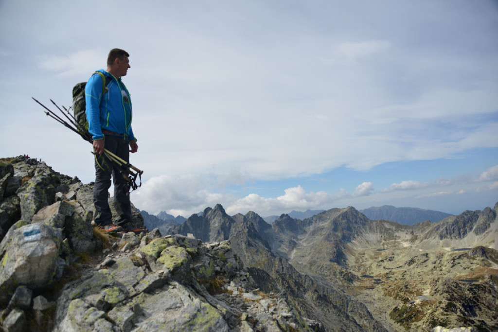 Sławkowski Szczyt (2452 m n.p.m.)