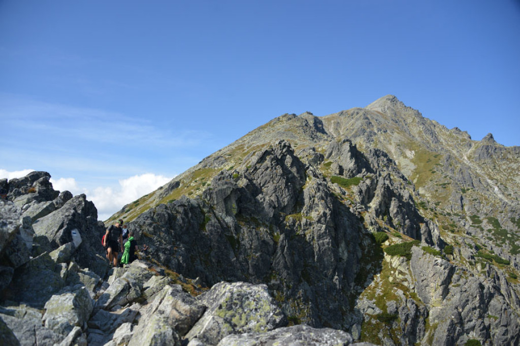 Sławkowski Szczyt (2452 m n.p.m.)