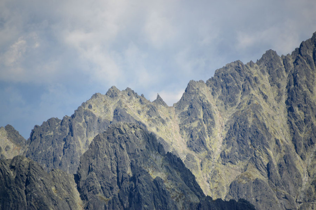 Sławkowski Szczyt (2452 m n.p.m.)