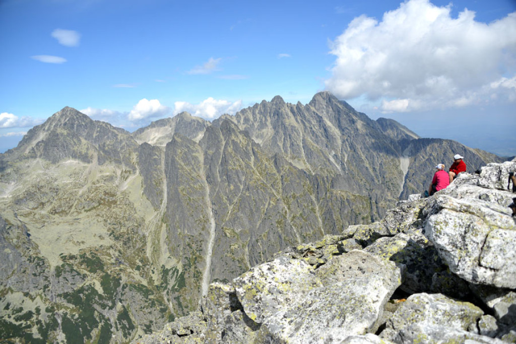 Sławkowski Szczyt (2452 m n.p.m.)