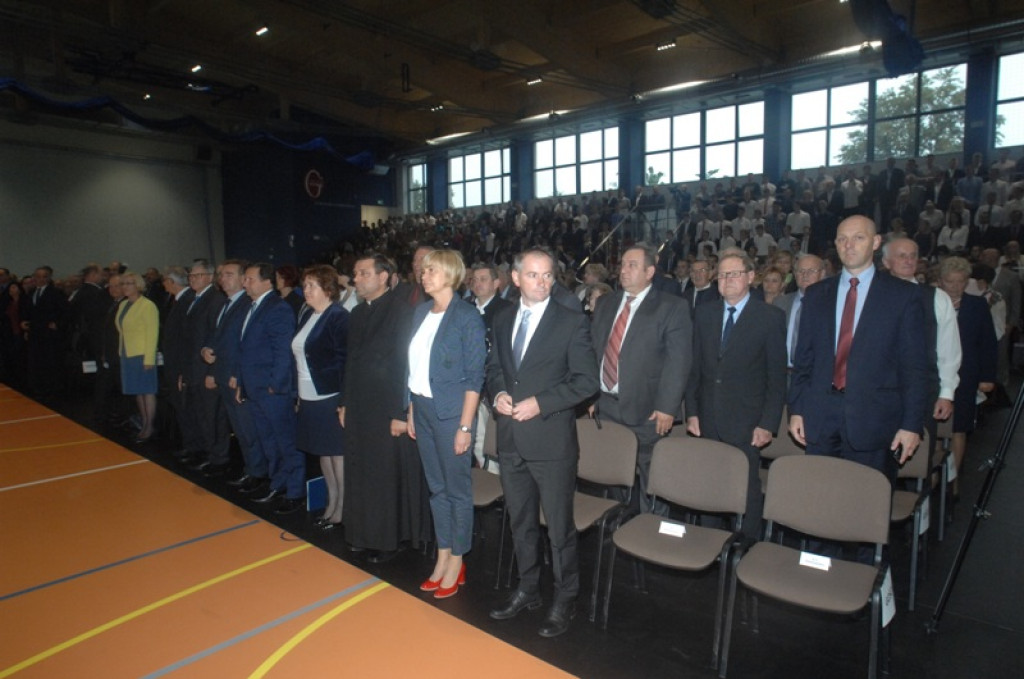 Otwarcie hali sportowej w ZSTiP