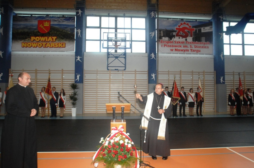 Otwarcie hali sportowej w ZSTiP