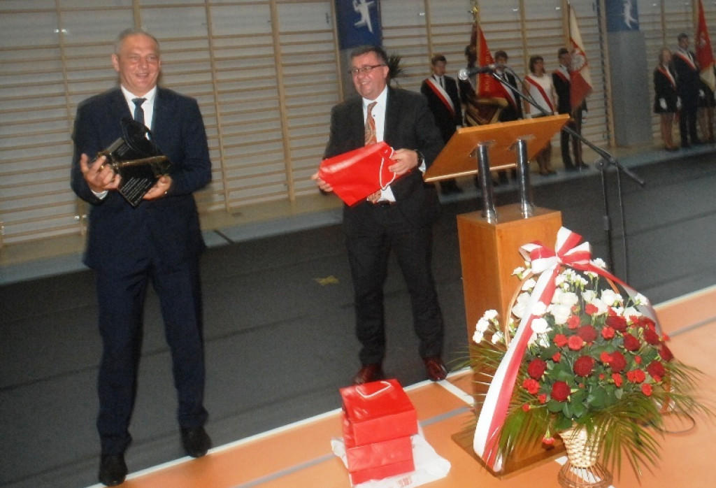 Otwarcie hali sportowej w ZSTiP