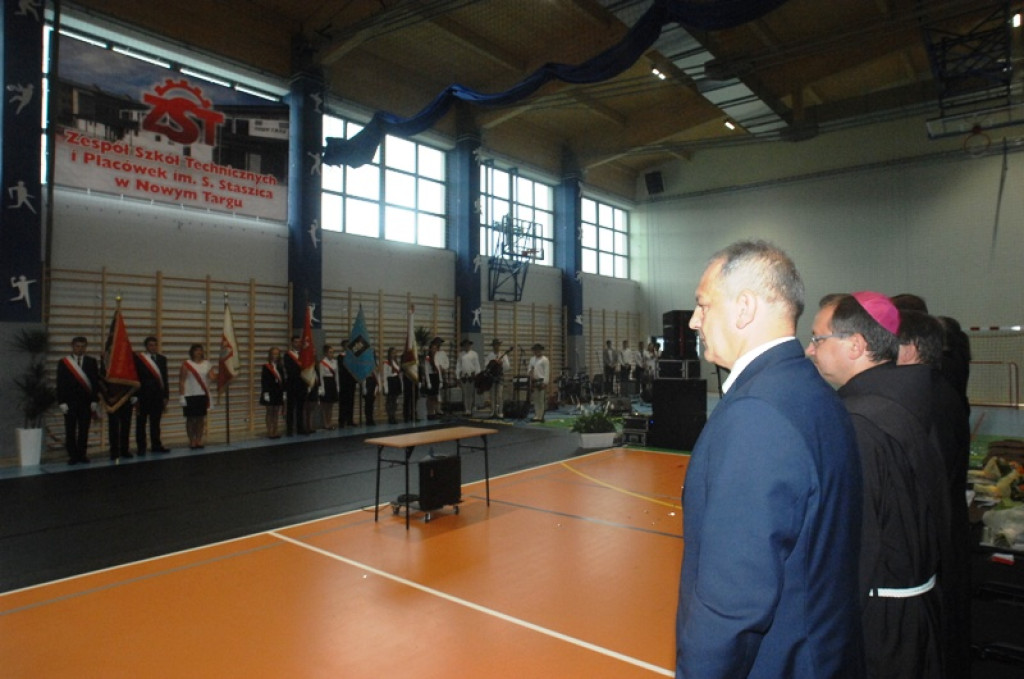 Otwarcie hali sportowej w ZSTiP