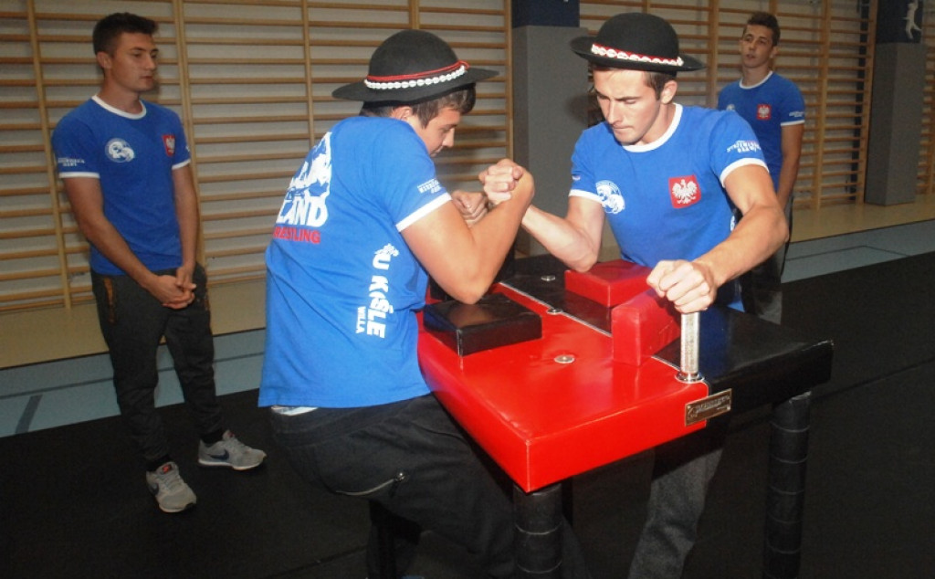 Otwarcie hali sportowej w ZSTiP