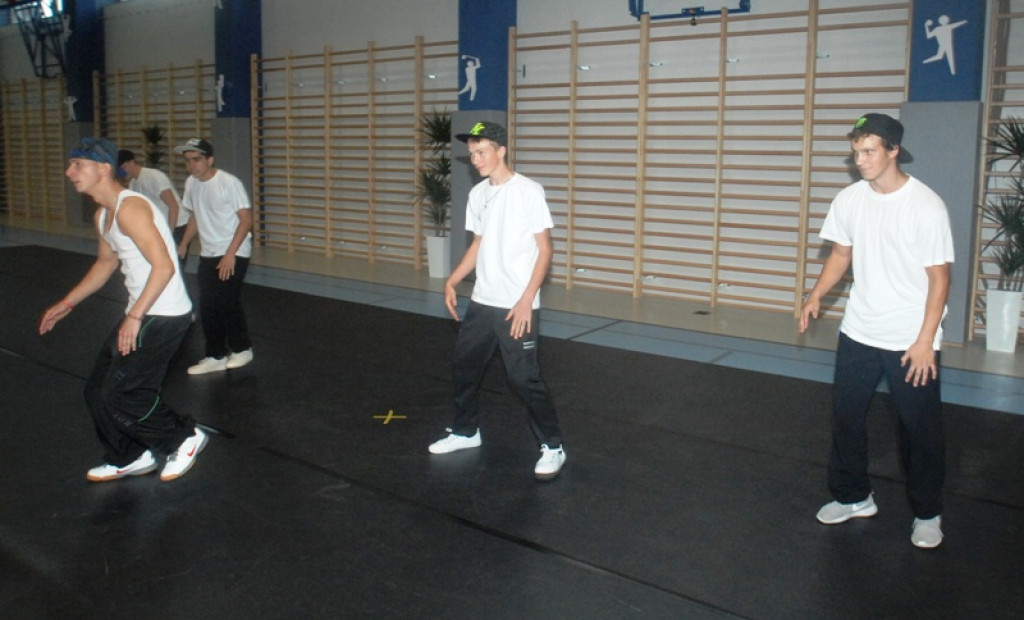 Otwarcie hali sportowej w ZSTiP