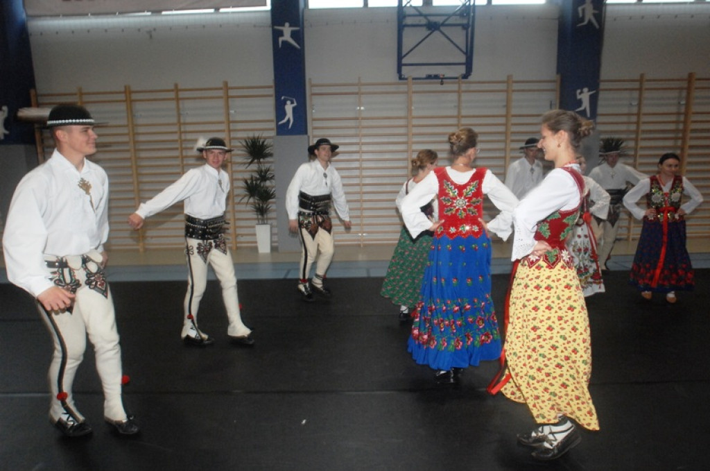Otwarcie hali sportowej w ZSTiP