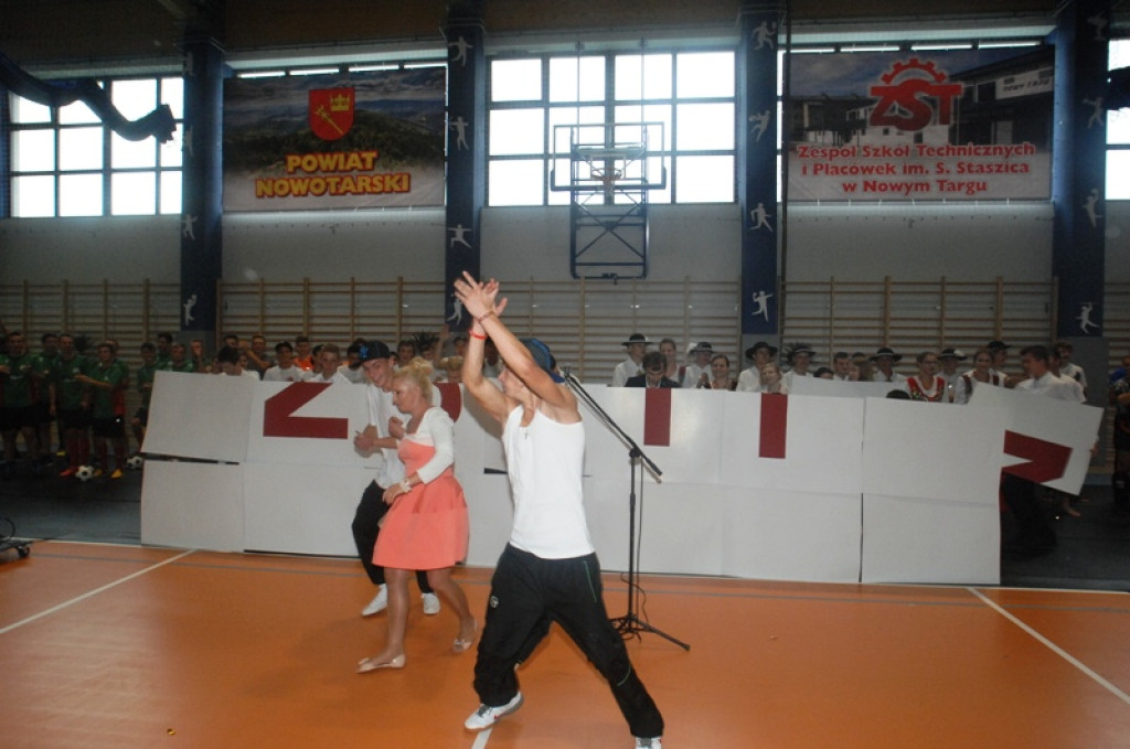 Otwarcie hali sportowej w ZSTiP