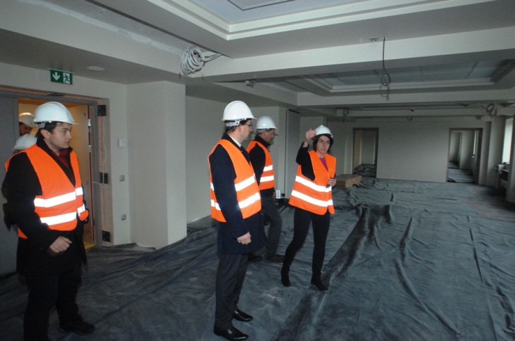 Z wycieczką do nowego hotelu