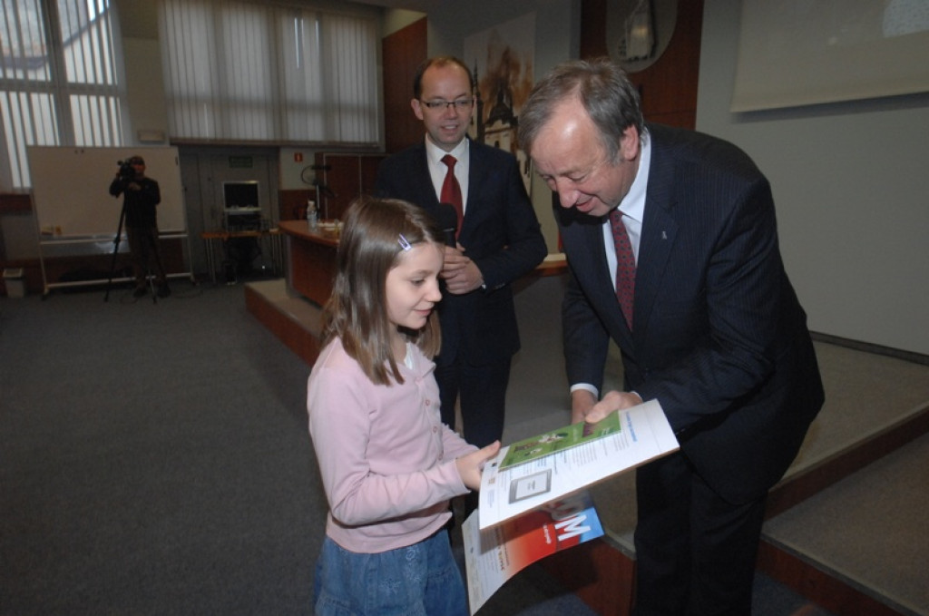 Najmłodsi nowotarżanie wyróżnieni za udział w kampanii „Zachowaj trzeźwy umysł”