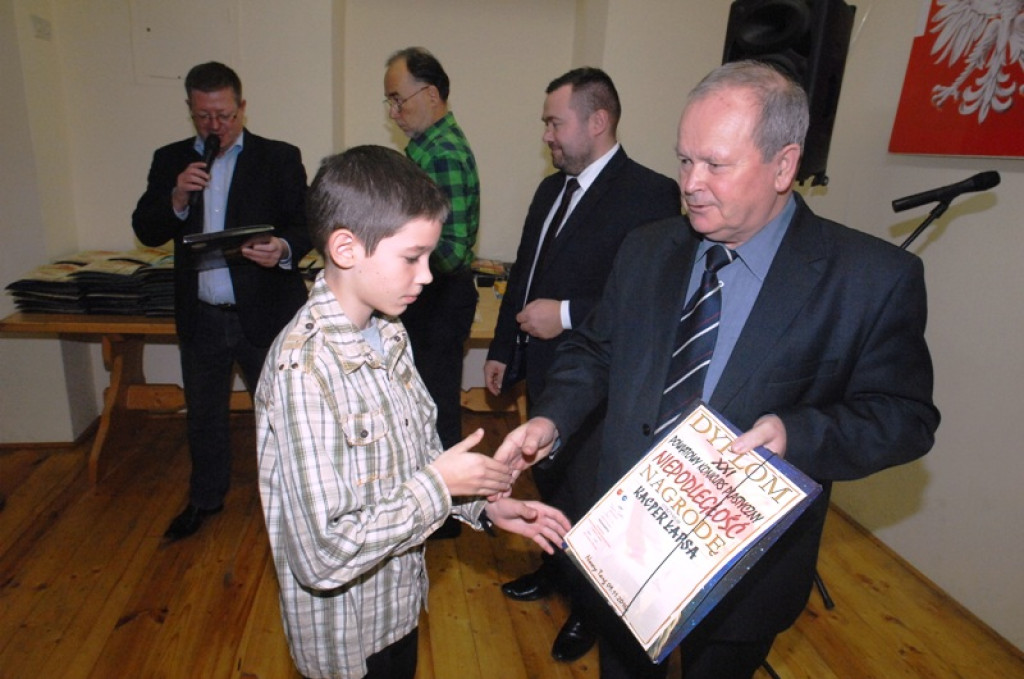 Powiatowy konkurs plastyczny „Niepodległość” rozstrzygnięty