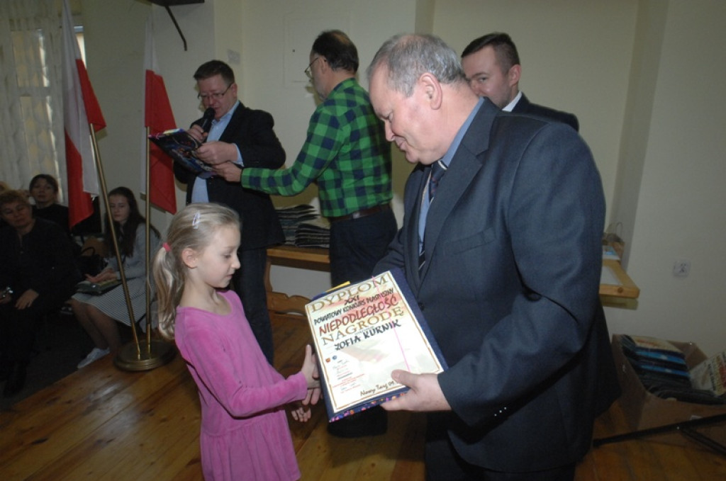 Powiatowy konkurs plastyczny „Niepodległość” rozstrzygnięty