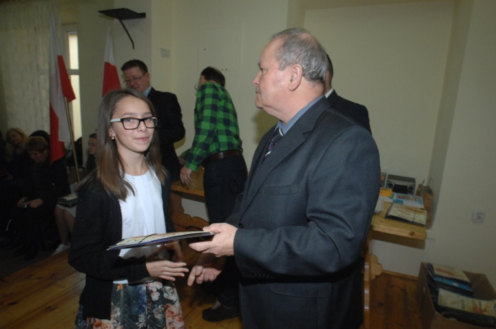 Powiatowy konkurs plastyczny „Niepodległość” rozstrzygnięty
