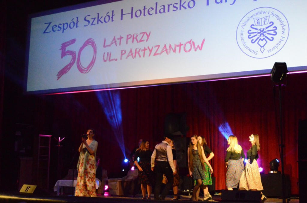 "Hotelarz" skończył 50 lat