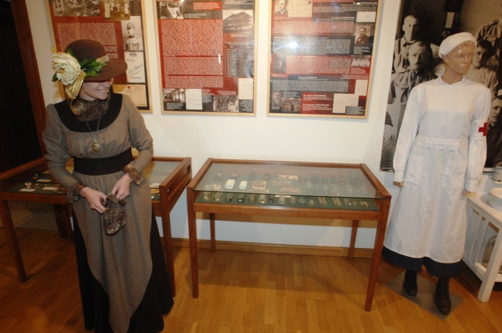 Wernisaż wystawy historycznej w nowotarskim ratuszu