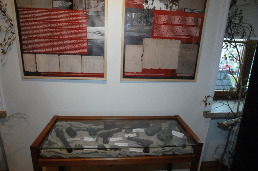 Wernisaż wystawy historycznej w nowotarskim ratuszu