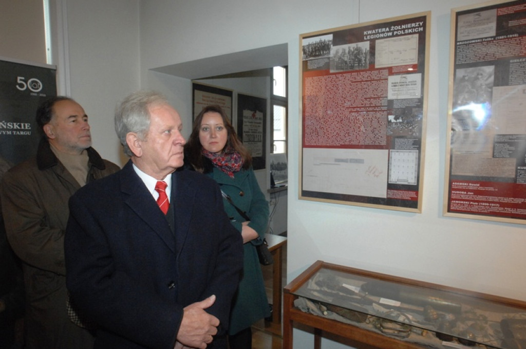 Wernisaż wystawy historycznej w nowotarskim ratuszu