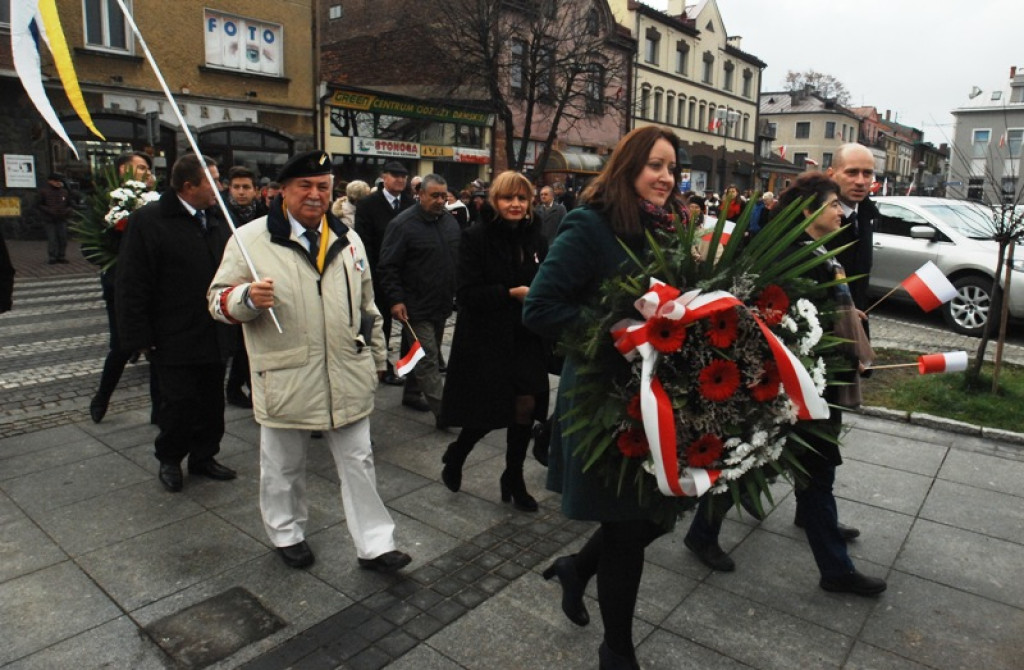 Uroczystości Święta Niepodległości na nowotarskim rynku