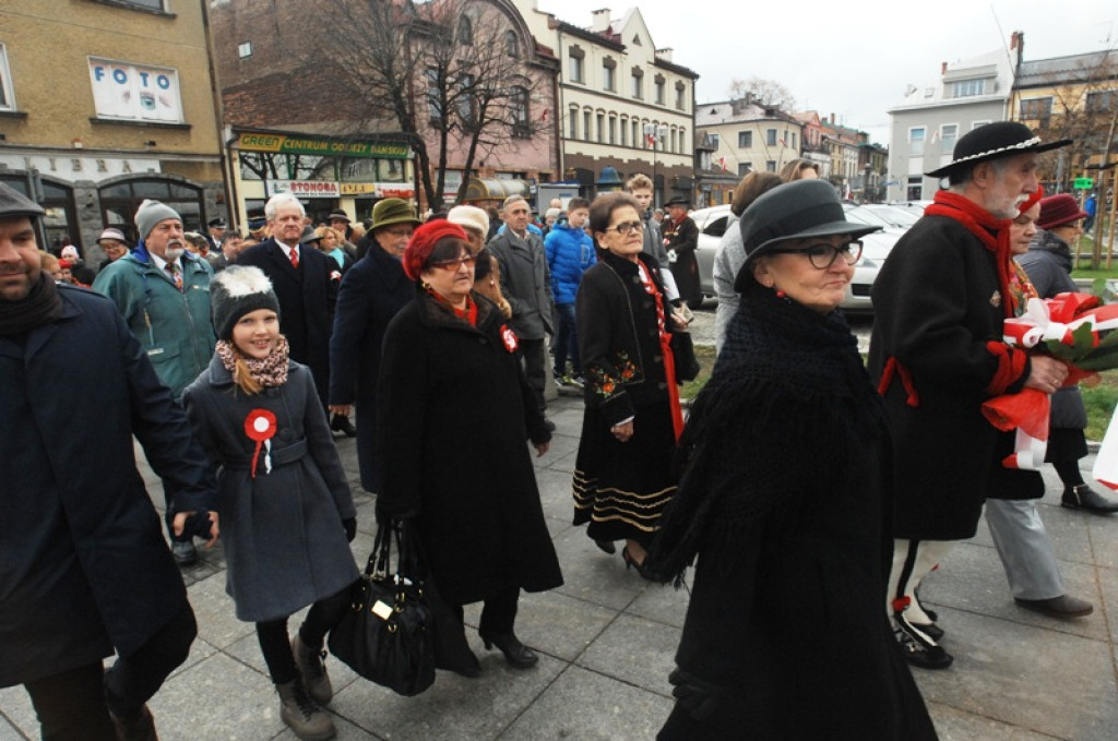 Uroczystości Święta Niepodległości na nowotarskim rynku