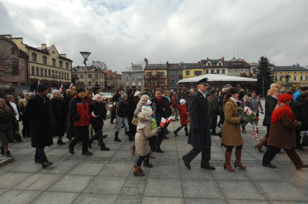 Uroczystości Święta Niepodległości na nowotarskim rynku