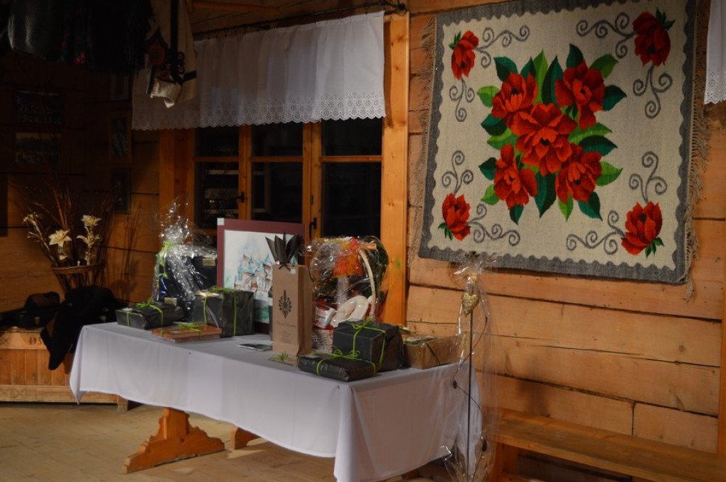 Pigwa, aronia, anyż, kwiat bzu lub truskawka