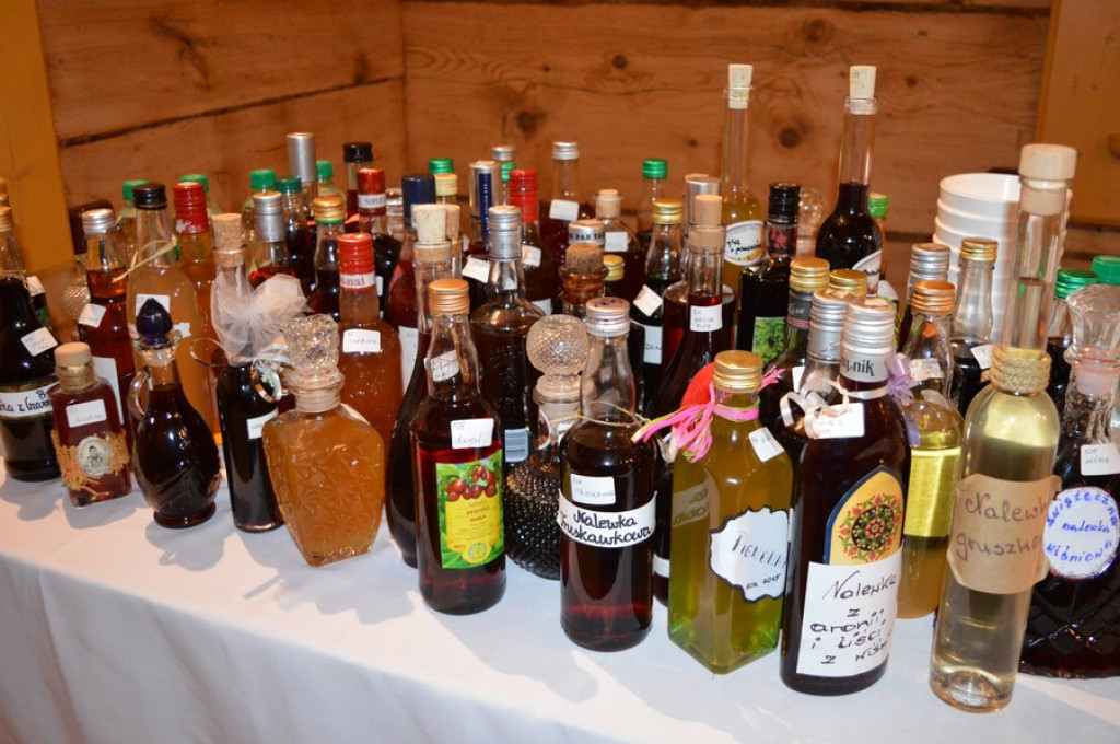 Pigwa, aronia, anyż, kwiat bzu lub truskawka