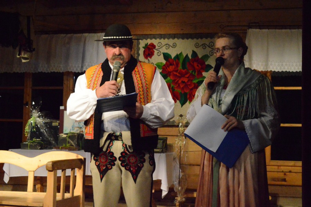 Pigwa, aronia, anyż, kwiat bzu lub truskawka