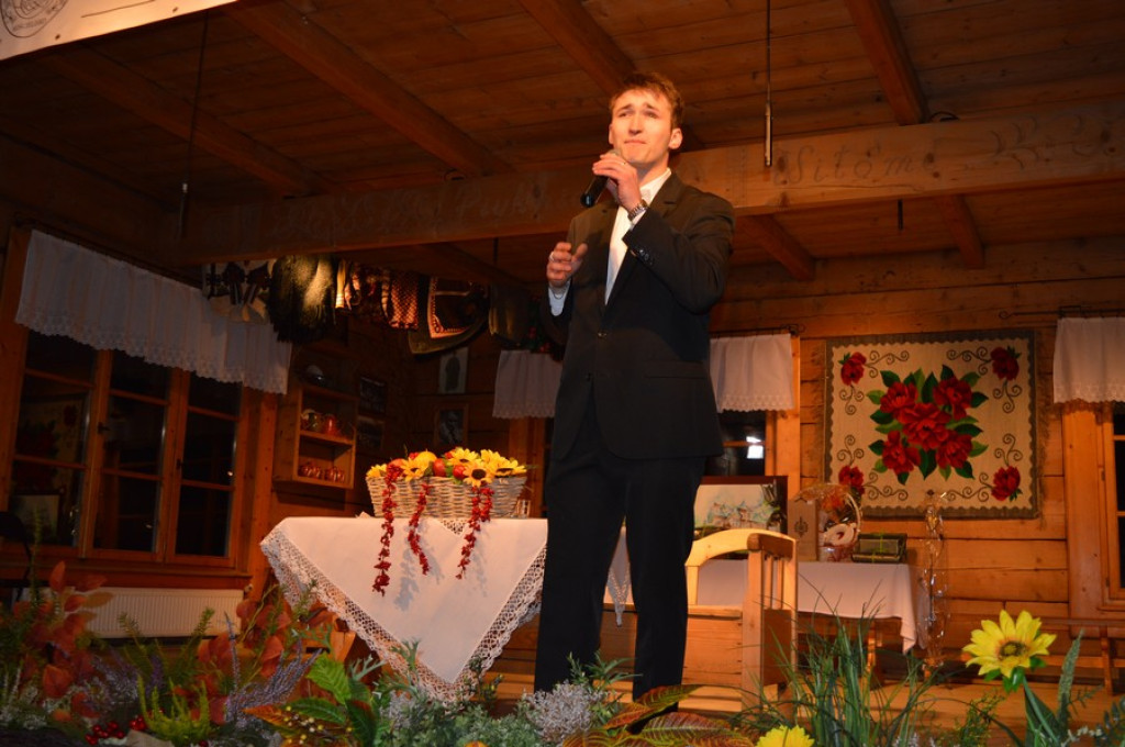 Pigwa, aronia, anyż, kwiat bzu lub truskawka