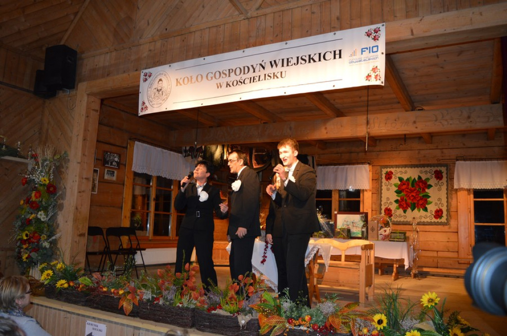 Pigwa, aronia, anyż, kwiat bzu lub truskawka