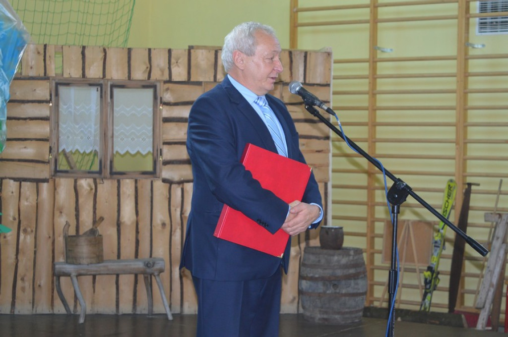 Urodziny szkoły w Zębie