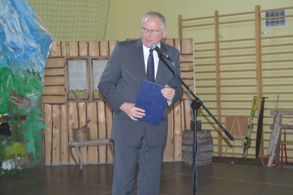 Urodziny szkoły w Zębie