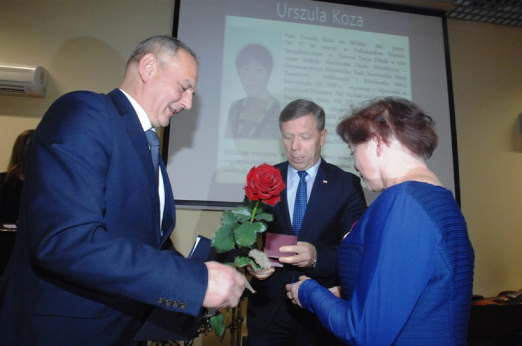 Przyznanie certyfikatu akredytacyjnego ministerstwa zdrowia nowotarskiemu szpitalowi
