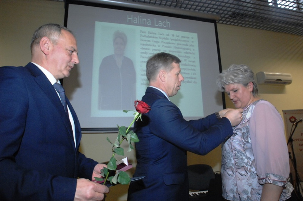 Przyznanie certyfikatu akredytacyjnego ministerstwa zdrowia nowotarskiemu szpitalowi