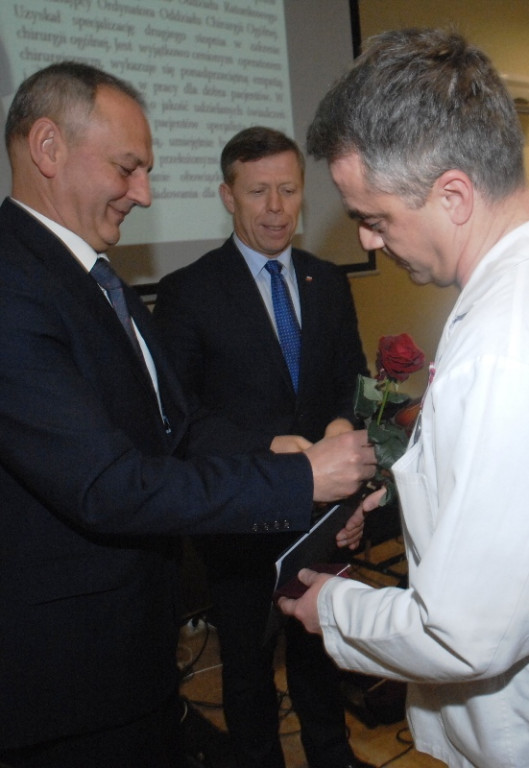 Przyznanie certyfikatu akredytacyjnego ministerstwa zdrowia nowotarskiemu szpitalowi