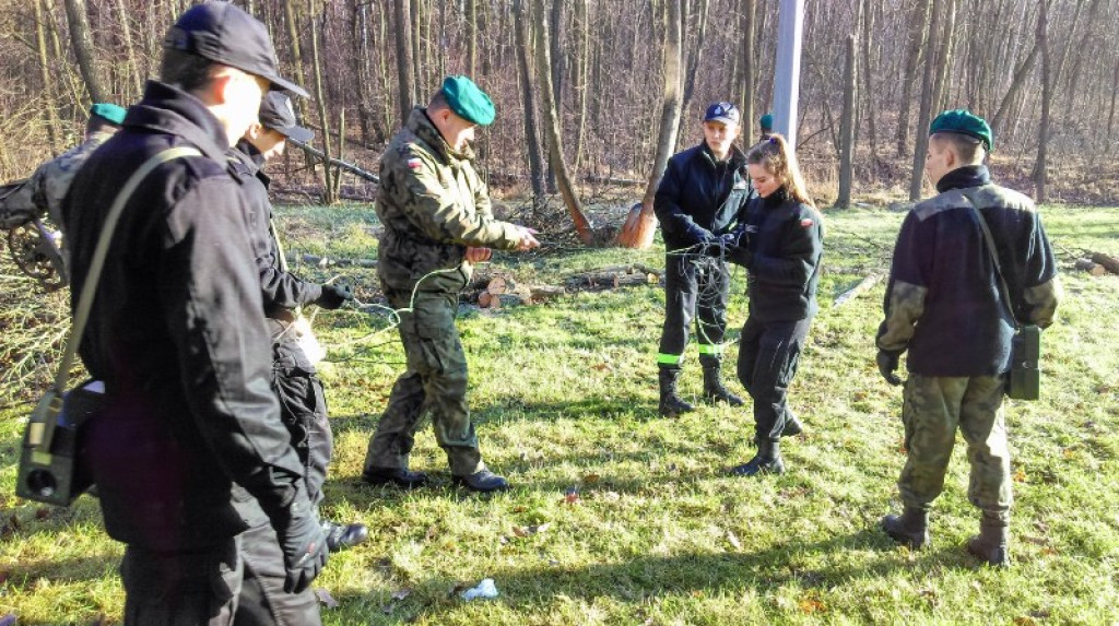 Nowotarscy kadeci w patronackiej jednostce
