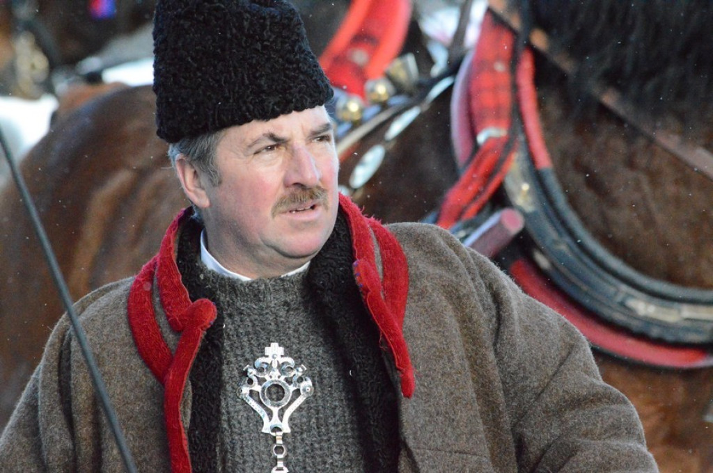 Kumoterki, narty, konie i sokoły