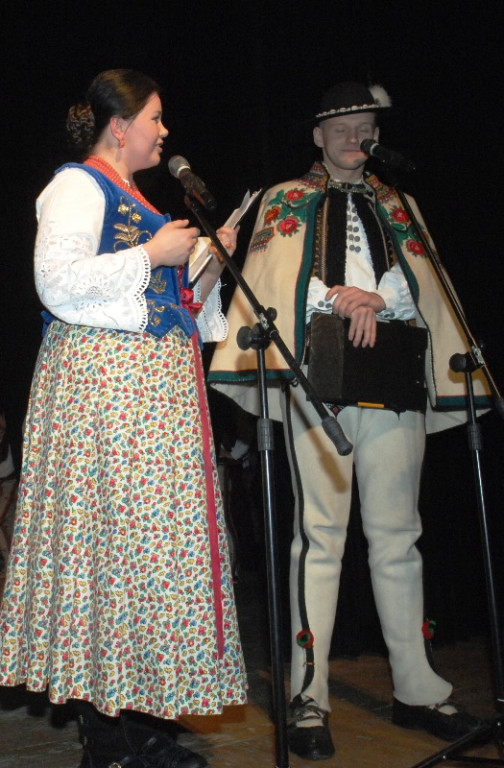 Koncert „Godny cas” na scenie MOK