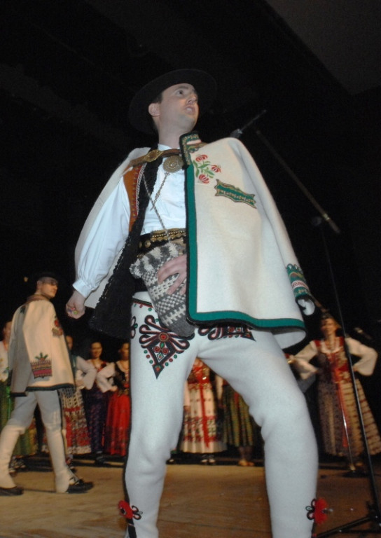 Koncert „Godny cas” na scenie MOK
