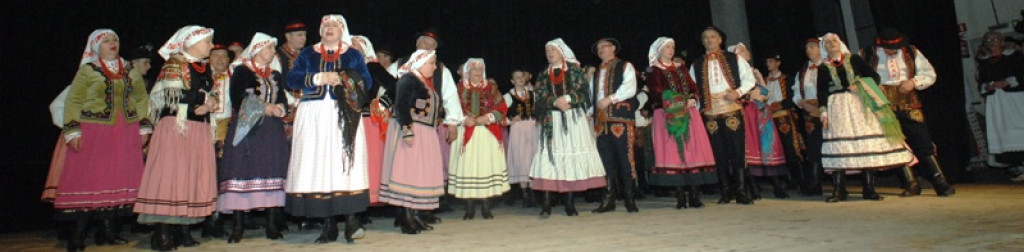 Koncert „Godny cas” na scenie MOK