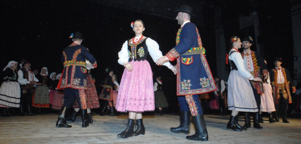 Koncert „Godny cas” na scenie MOK