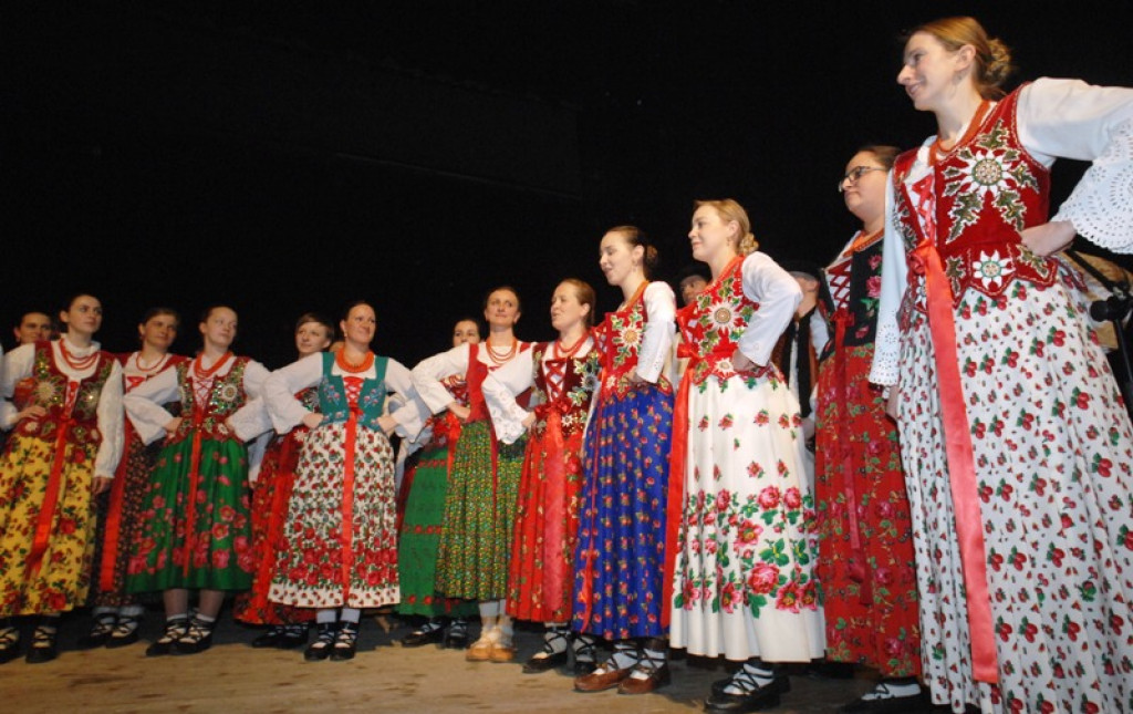 Koncert „Godny cas” na scenie MOK