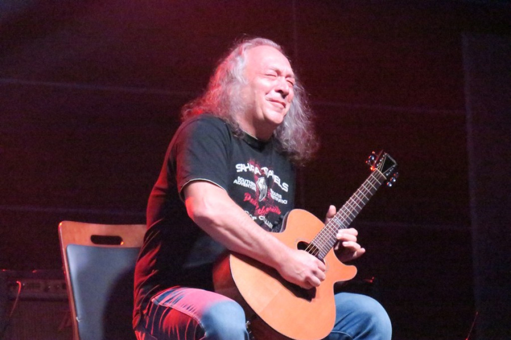 Blues rozbrzmiewał pod Nosalem