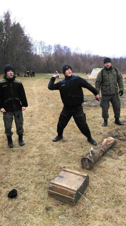 Kadeci na krakowskim poligonie