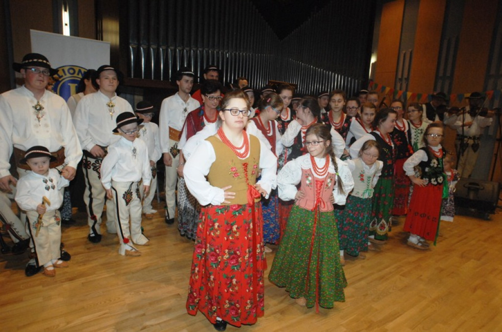 Koncert charytatywny „Zostań przyjacielem Ośrodka” w nowotarskiej szkole muzycznej