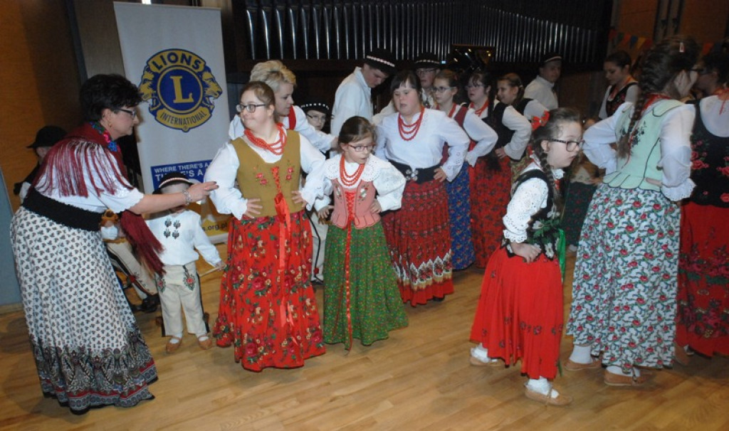 Koncert charytatywny „Zostań przyjacielem Ośrodka” w nowotarskiej szkole muzycznej
