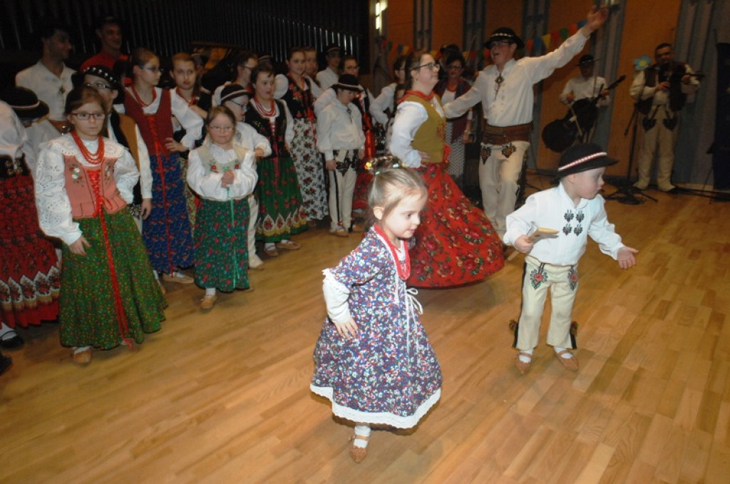 Koncert charytatywny „Zostań przyjacielem Ośrodka” w nowotarskiej szkole muzycznej